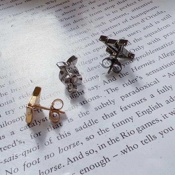 Louis Vuitton instinct set of 3 earrings 2022 - Picture 4 of 4